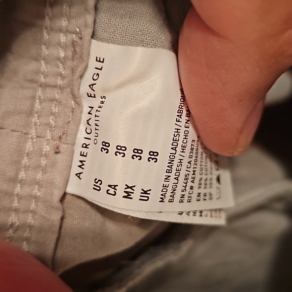 American Eagle Outfitters shorts - Picture 3 of 4